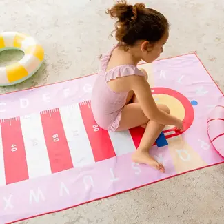 Quut Play towel 180x100 cm - lighthouse