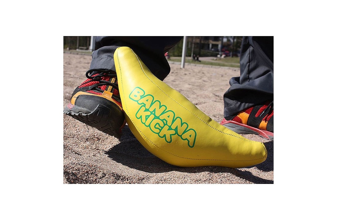 Banana Kick