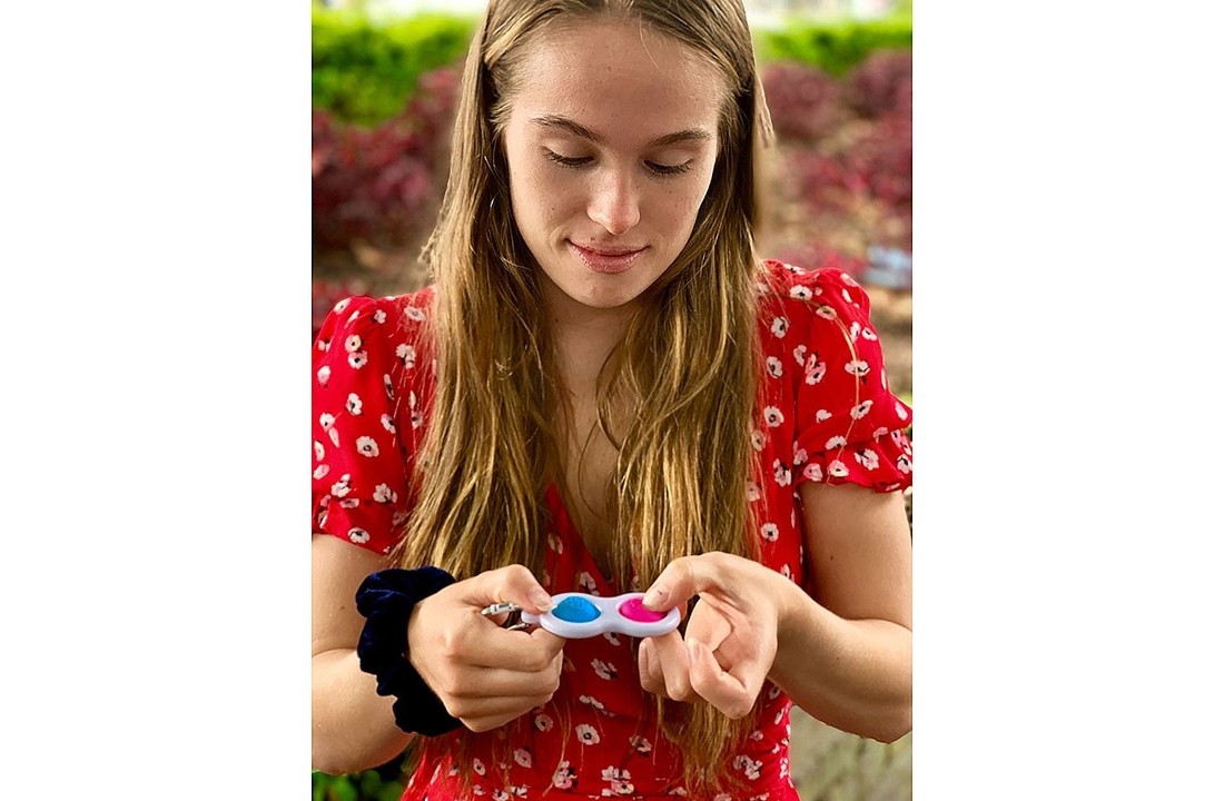Simpl Dimple Fidget Toy