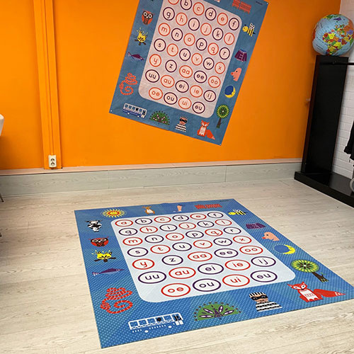 Spelenderwijs leren met letter- en cijferspelmat!