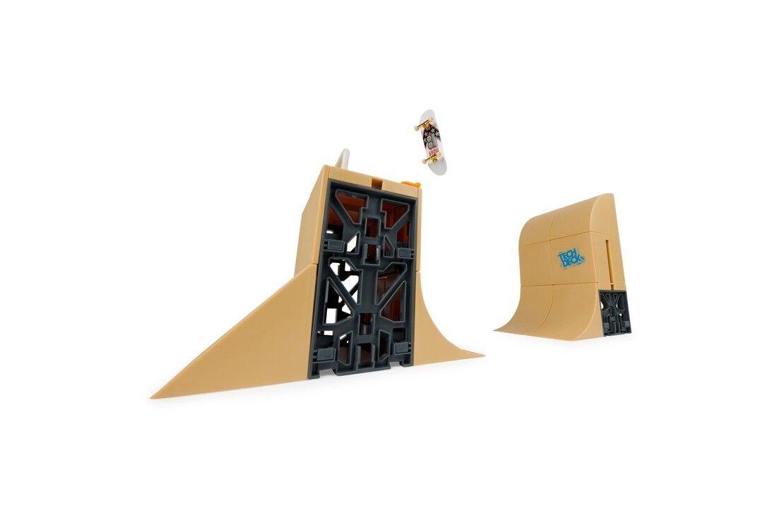 Tech Deck mega half pipe