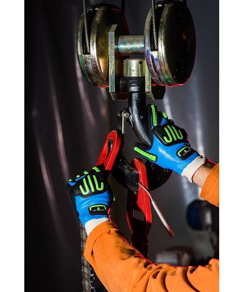 Showa 377IP gloves with oil grip and impact