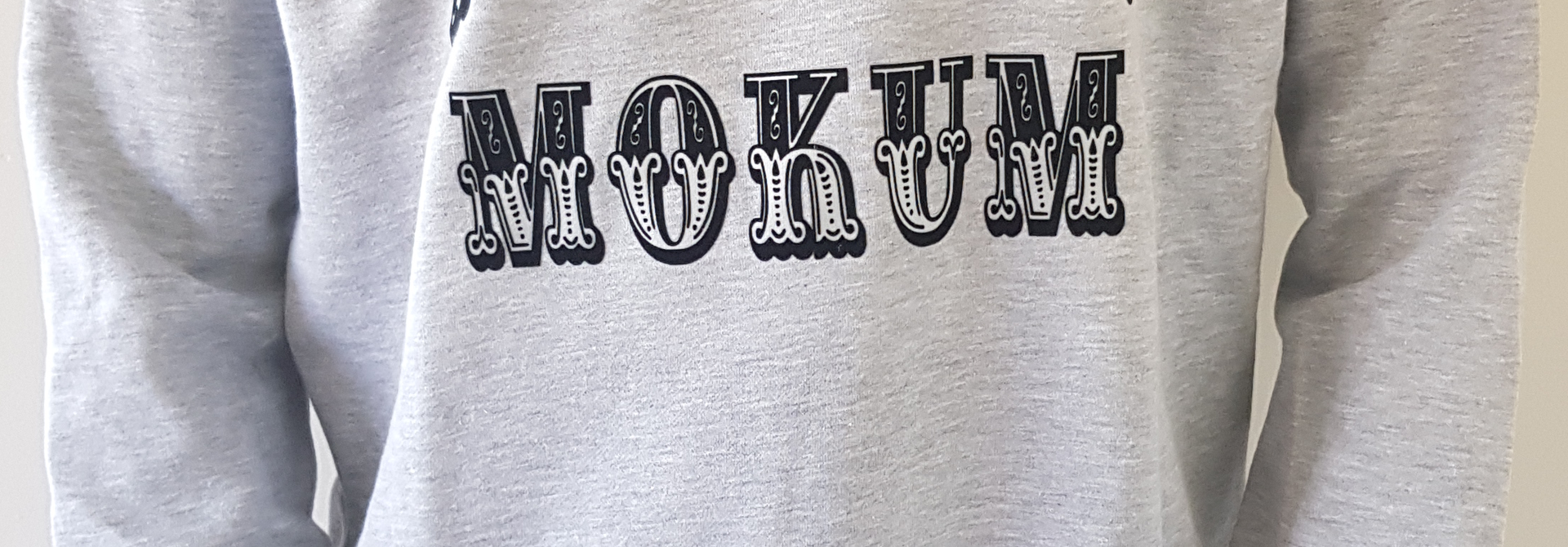 Crewneck Western Style