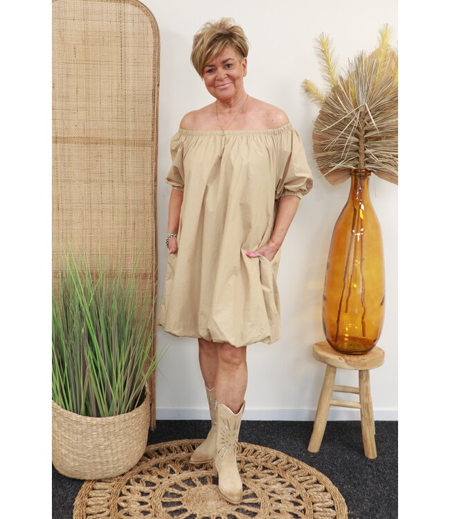 Off-shoulder "Ballon" jurk camel