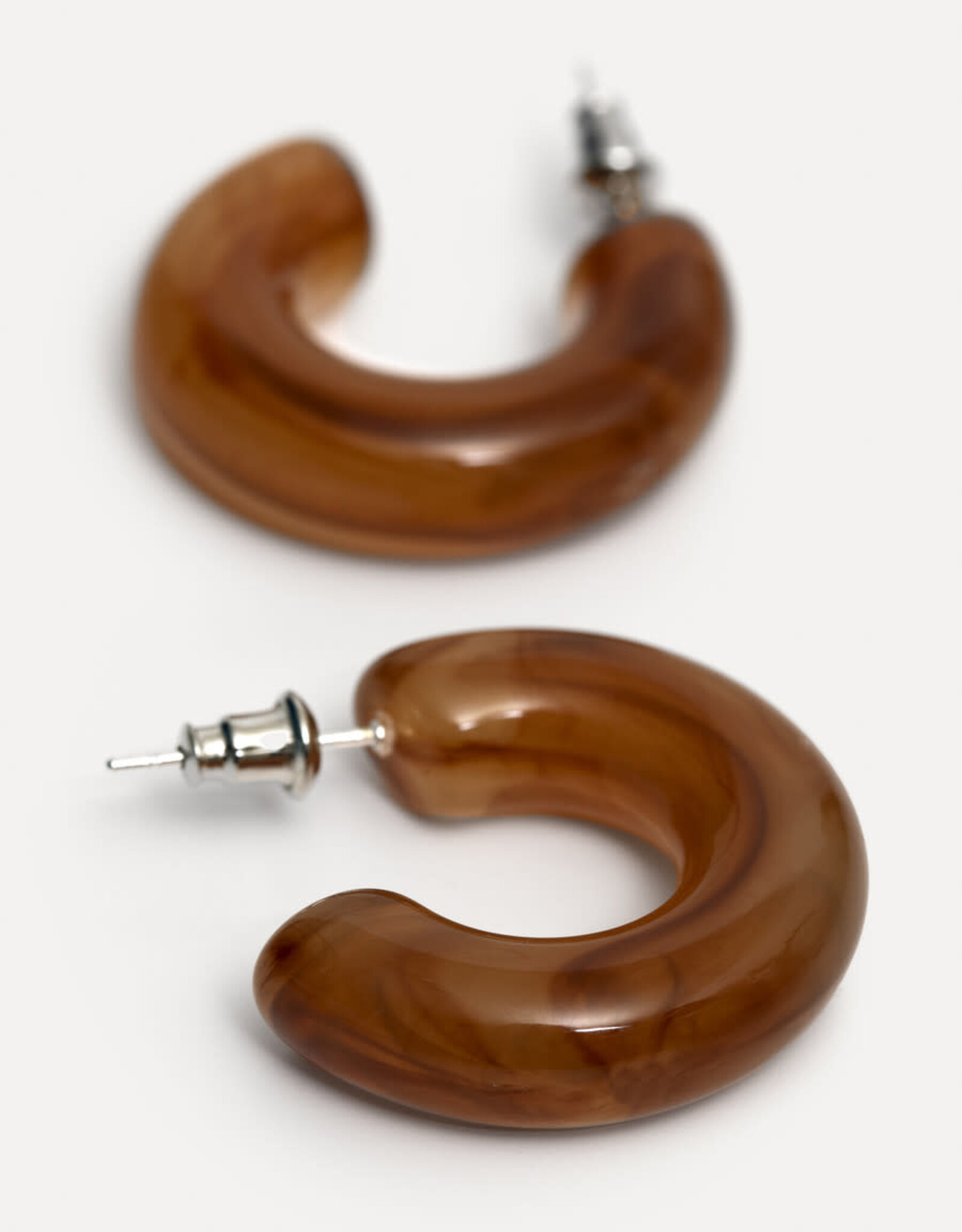 Les Soeurs Melany Earrings per paar
