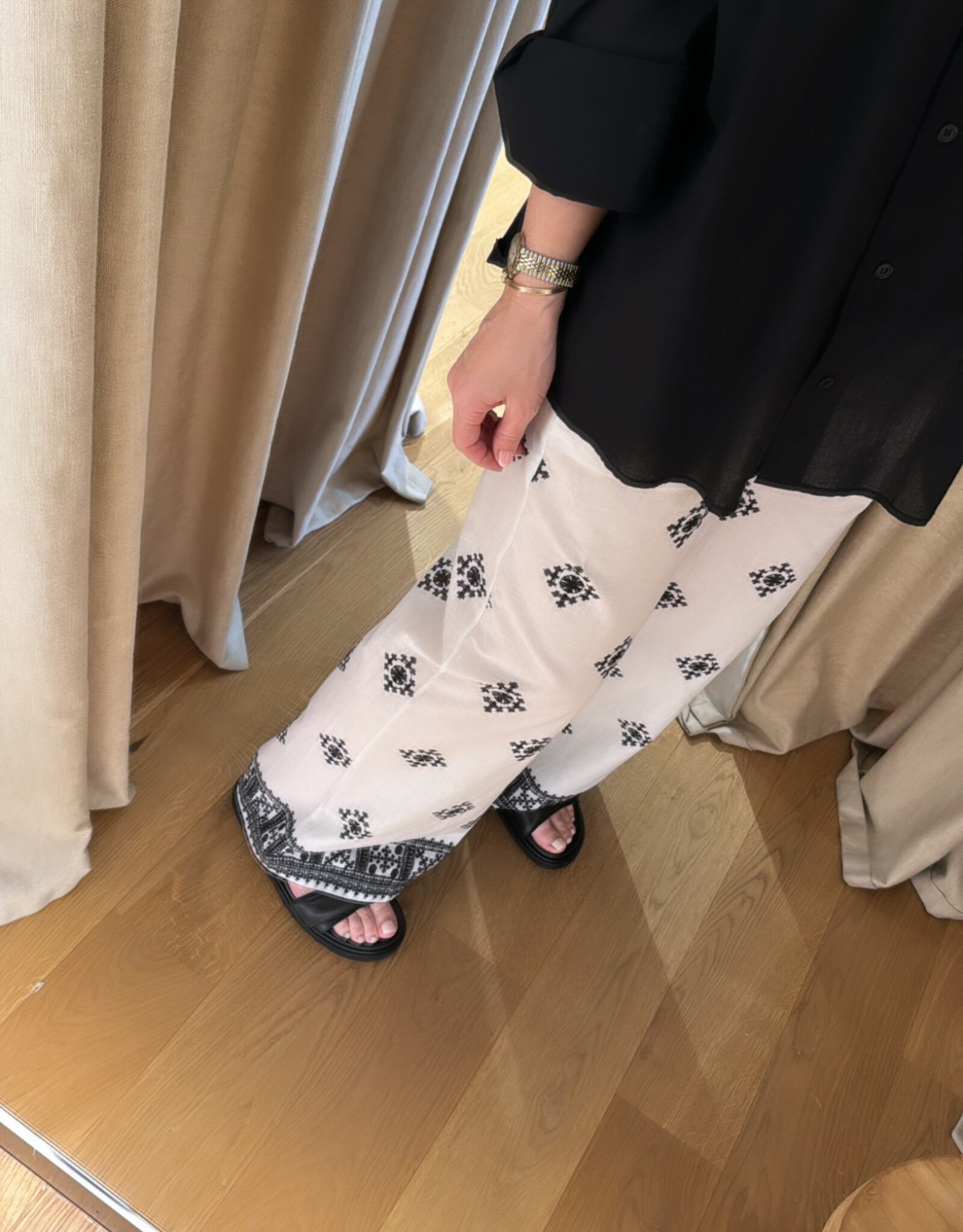 La Rouge Grace Pants White Black Print
