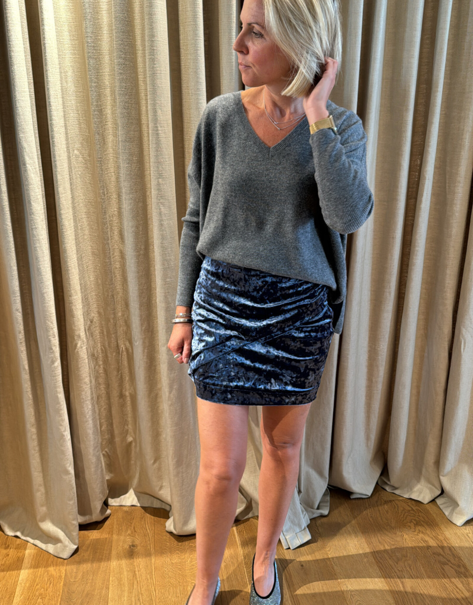 Iben Shine Skirt Velour Ashy Blue