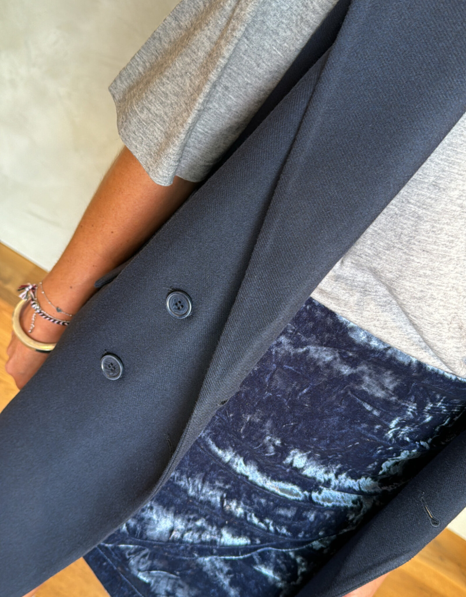 Iben Shine Skirt Velour Ashy Blue