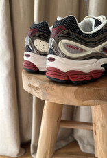 Saucony Progrid Omni 9 Brown Red