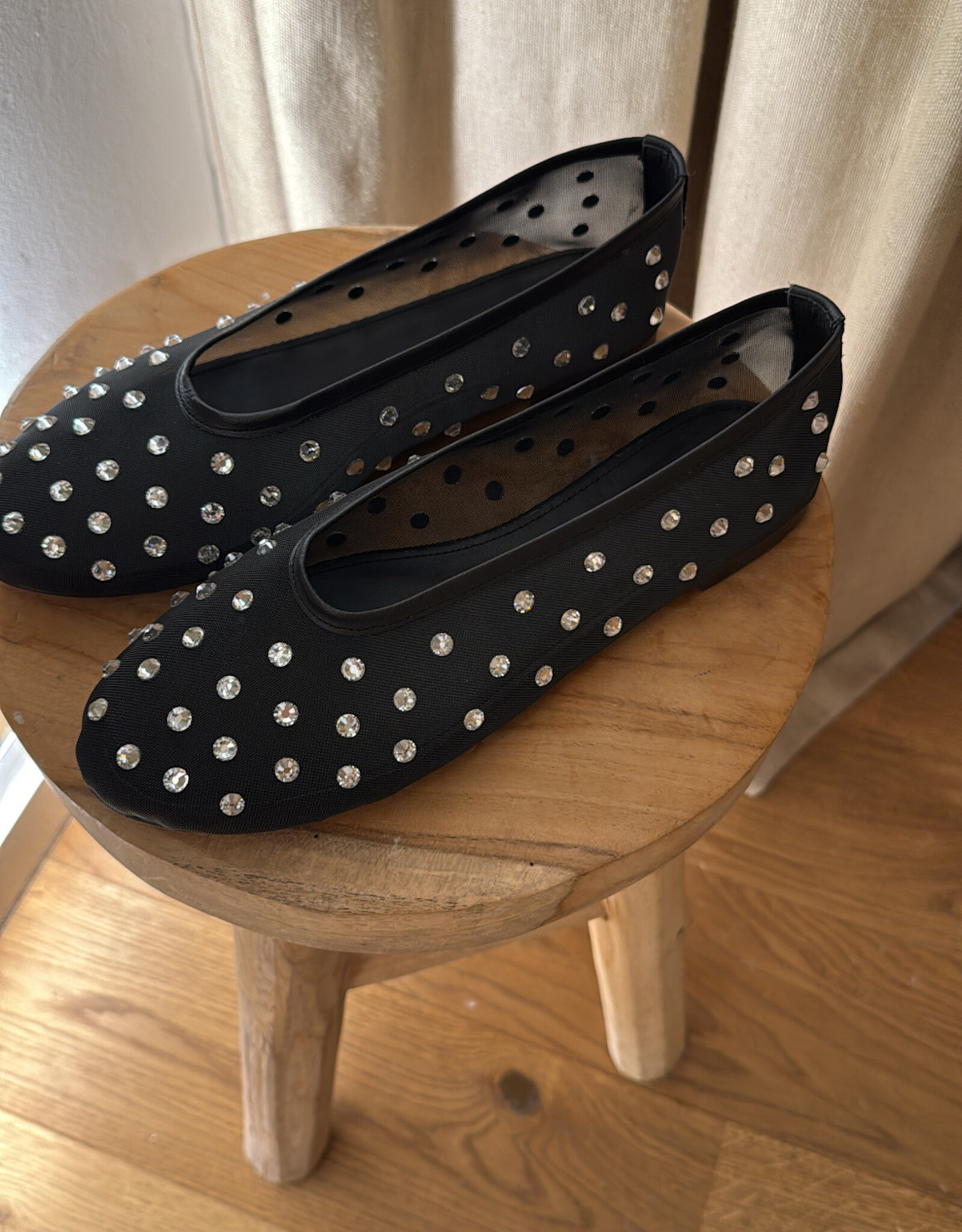 Toral Sybilla Black Strass