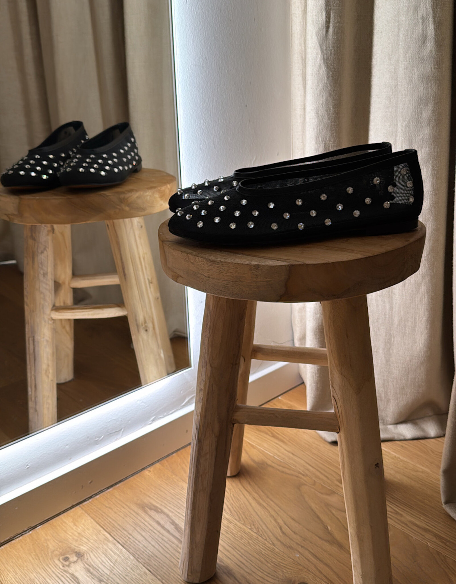 Toral Sybilla Black Strass