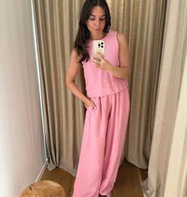 The New Society Hera Trousers Hibiscus