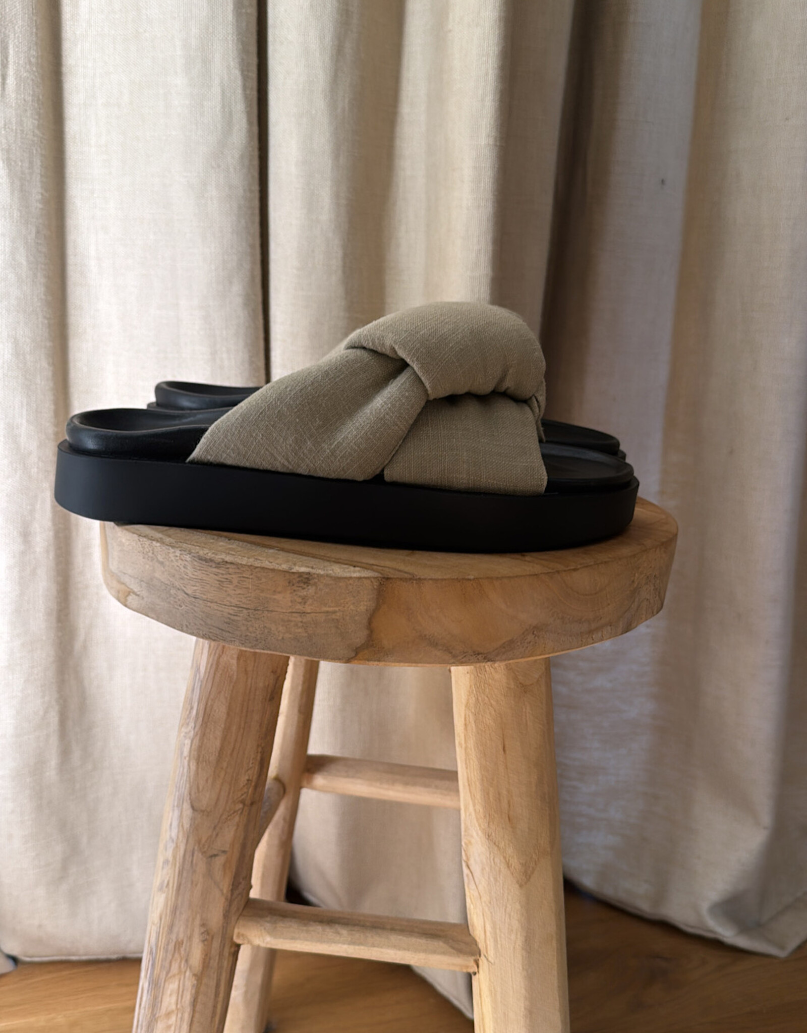 Inuikii Inuikii Linen Knot Taupe