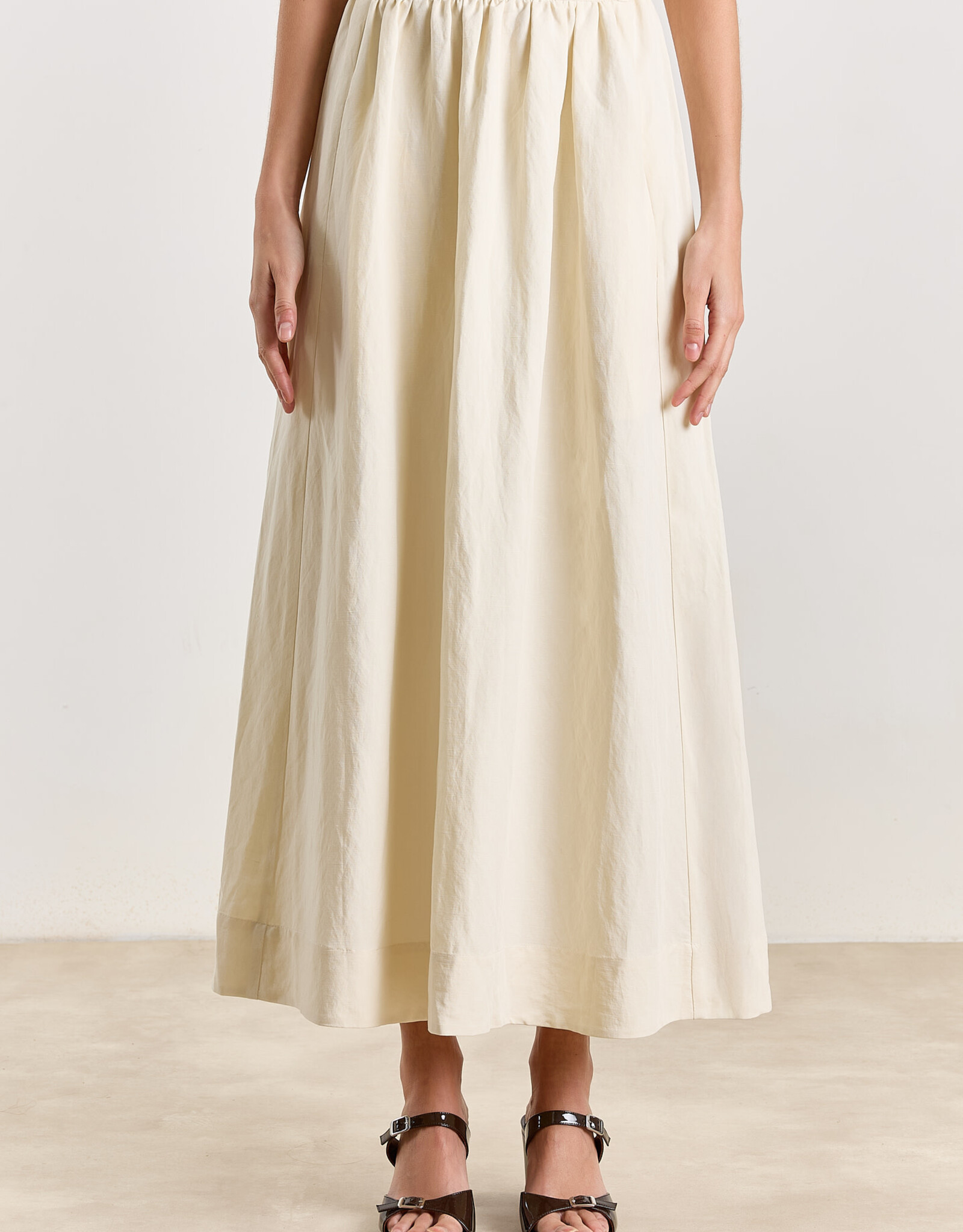 Studio Clique Julia Skirt Off White