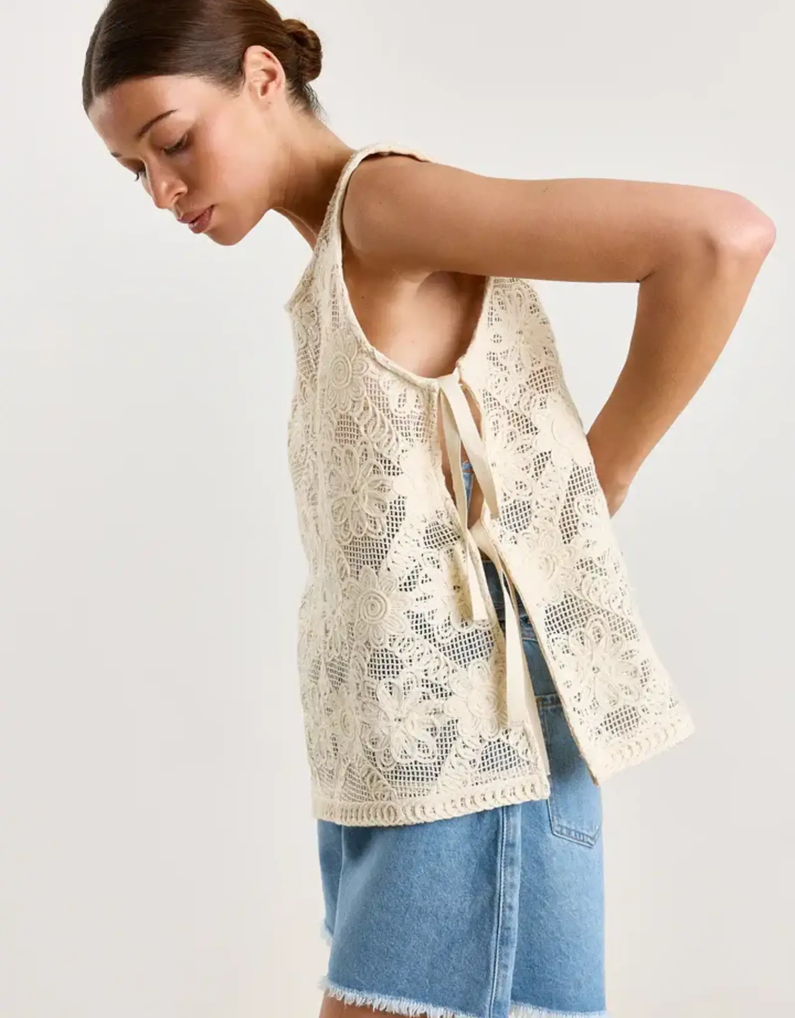 Studio Clique Charly Top Off White