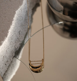 Bandhu Onda Necklace Gold