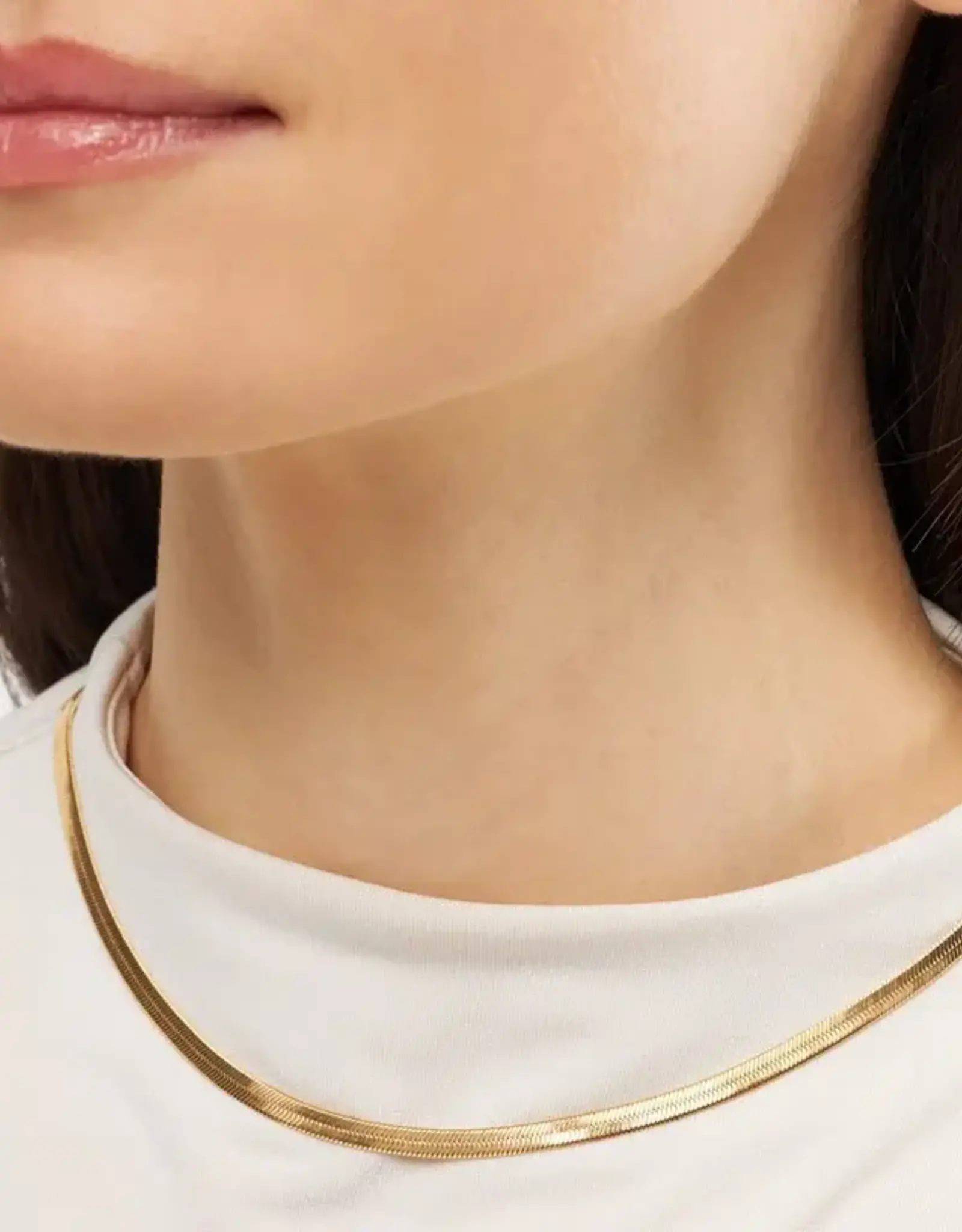 Lulu Snake Necklace Gold