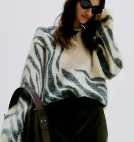 Second Female Zarah Knit O-Neck