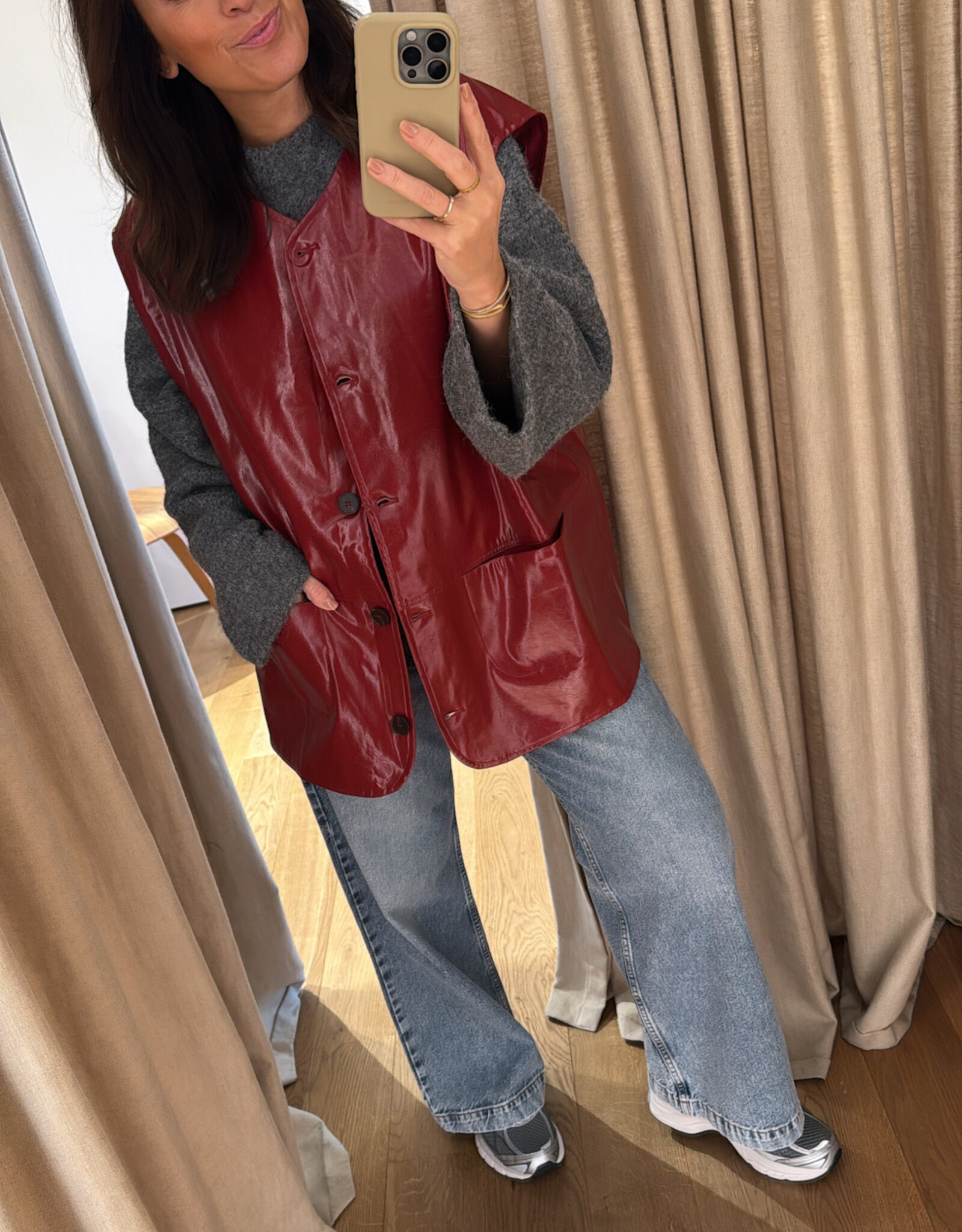 Studio Clique Tiany Vest Red