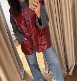 Studio Clique Tiany Vest Red