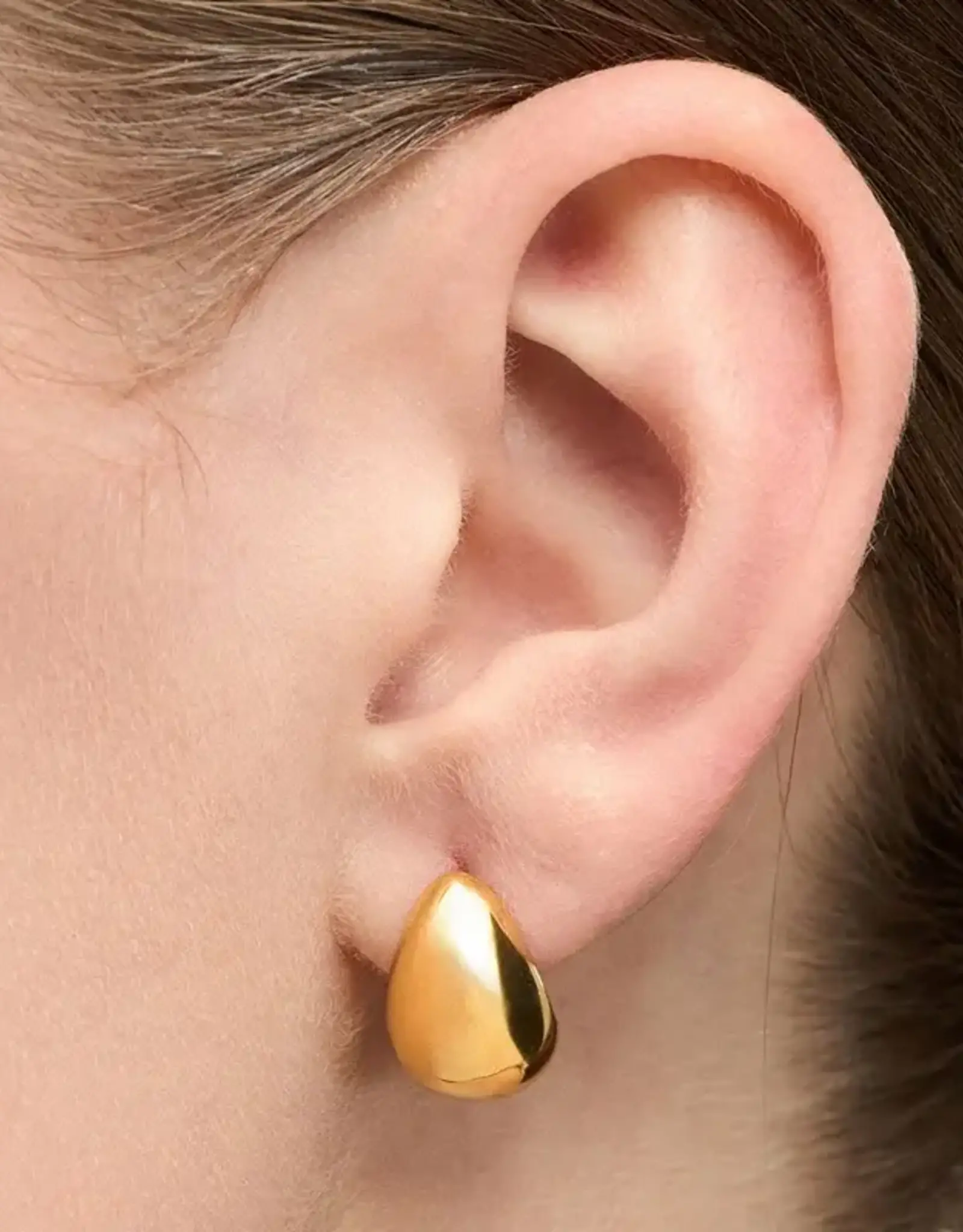 Lulu Chunky Drop Hoops Gold per stuk
