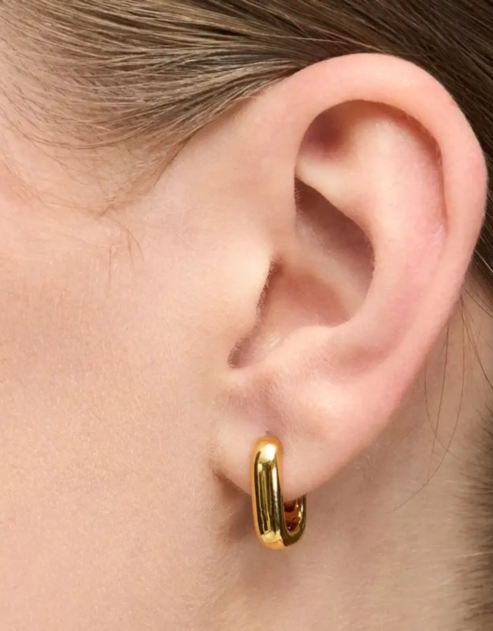 Lulu Chunky Square Hoops Gold per stuk
