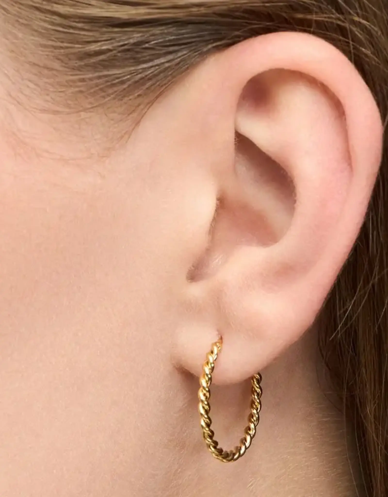Lulu Twisted Hoops Gold per stuk