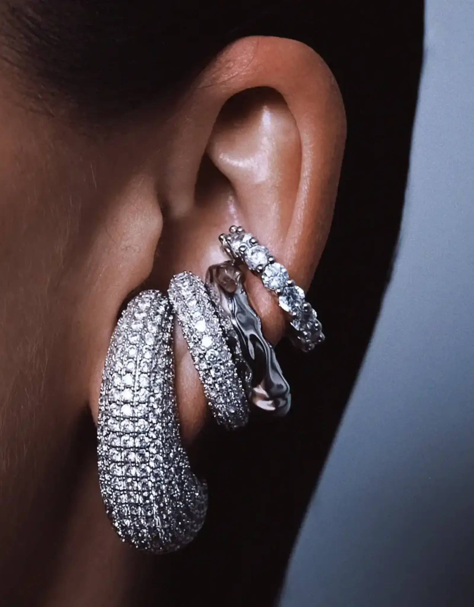 Billion Avenue Bulb Diamond Earstud Silver