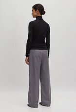 Edited Hatti Rollneck Merino Black