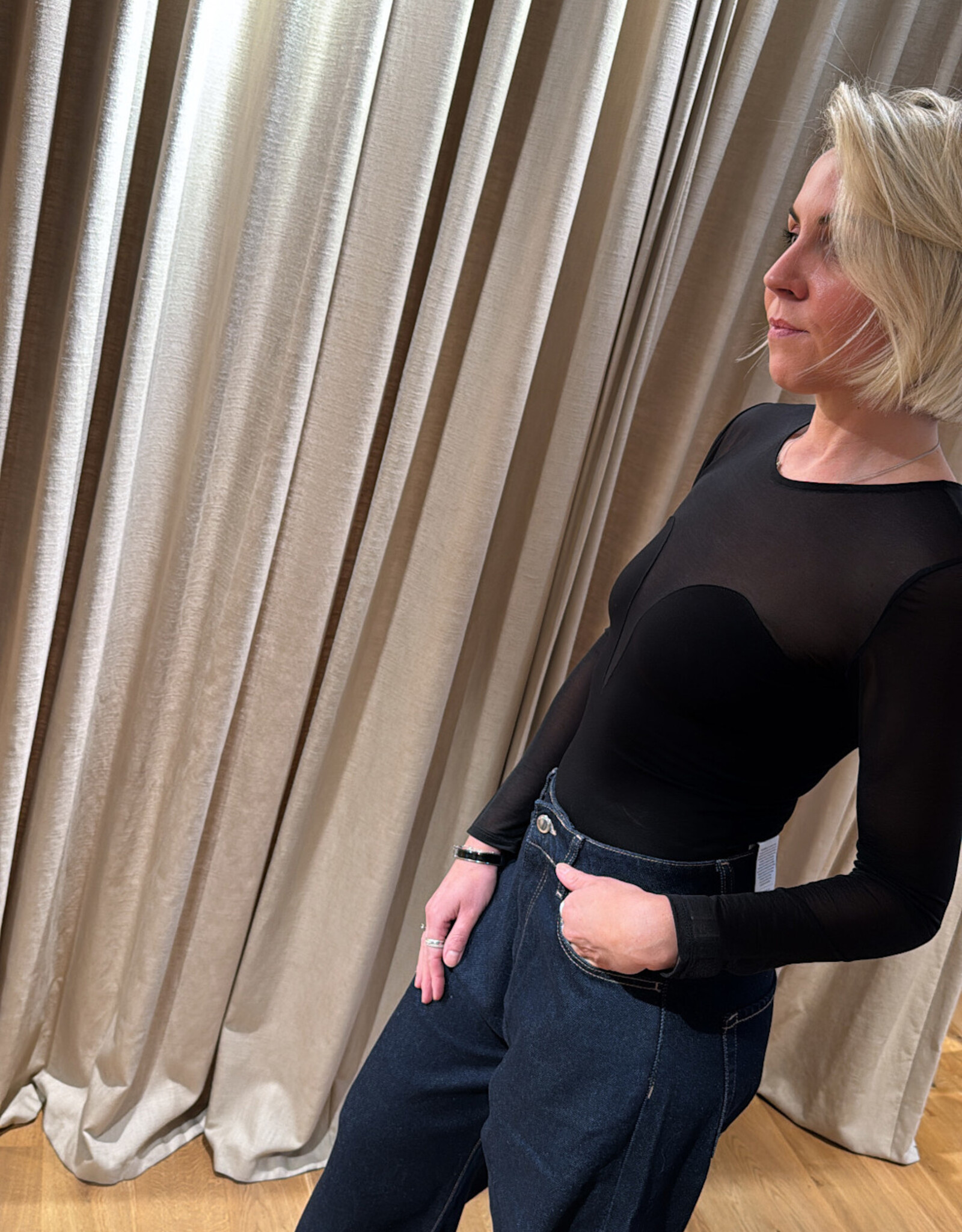 Edited Lordana Body Black