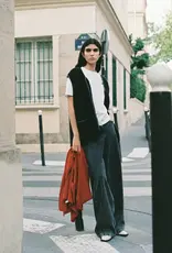 Collectors Club Kyoto  Vest Chocolate