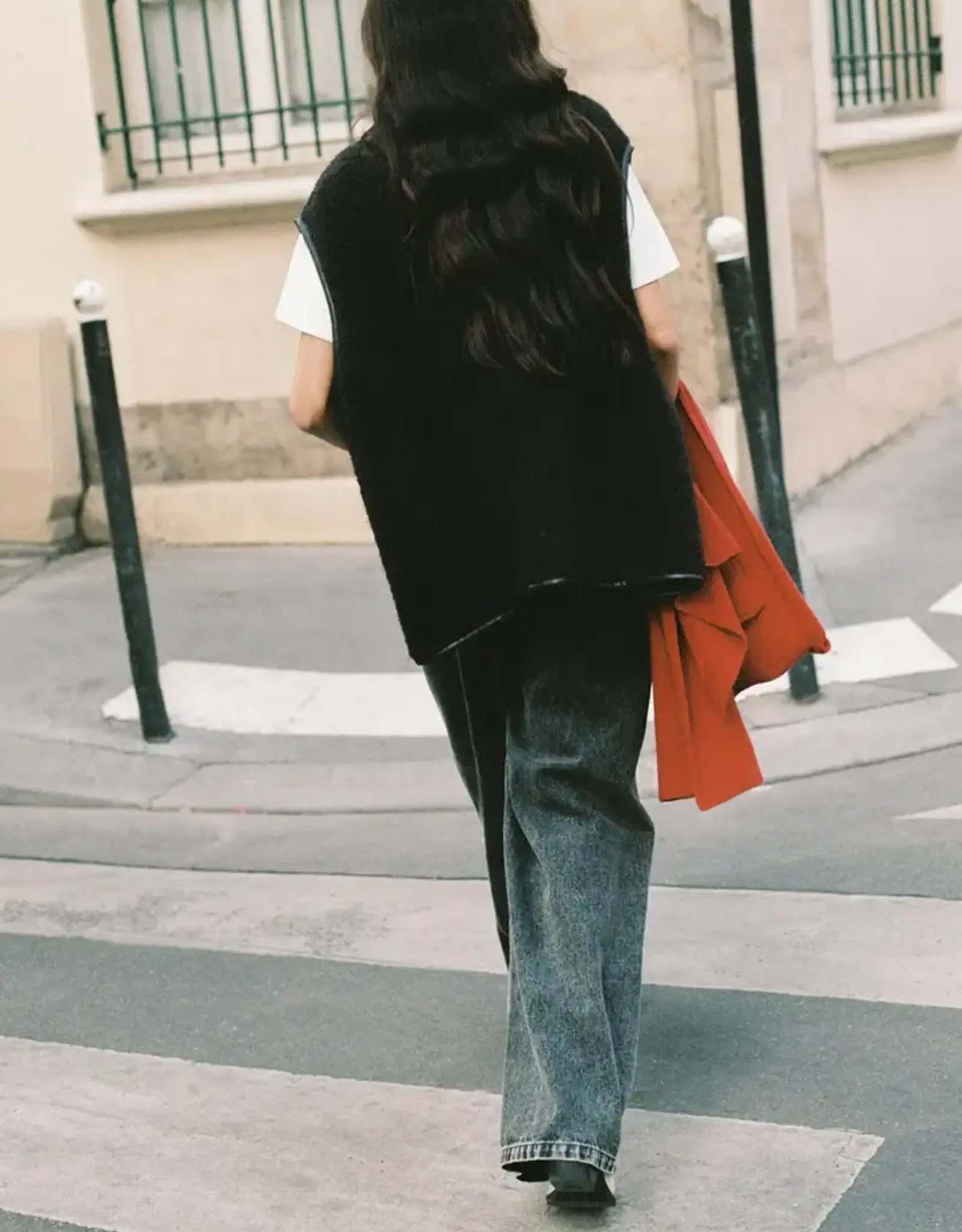 Collectors Club Kyoto  Vest Chocolate