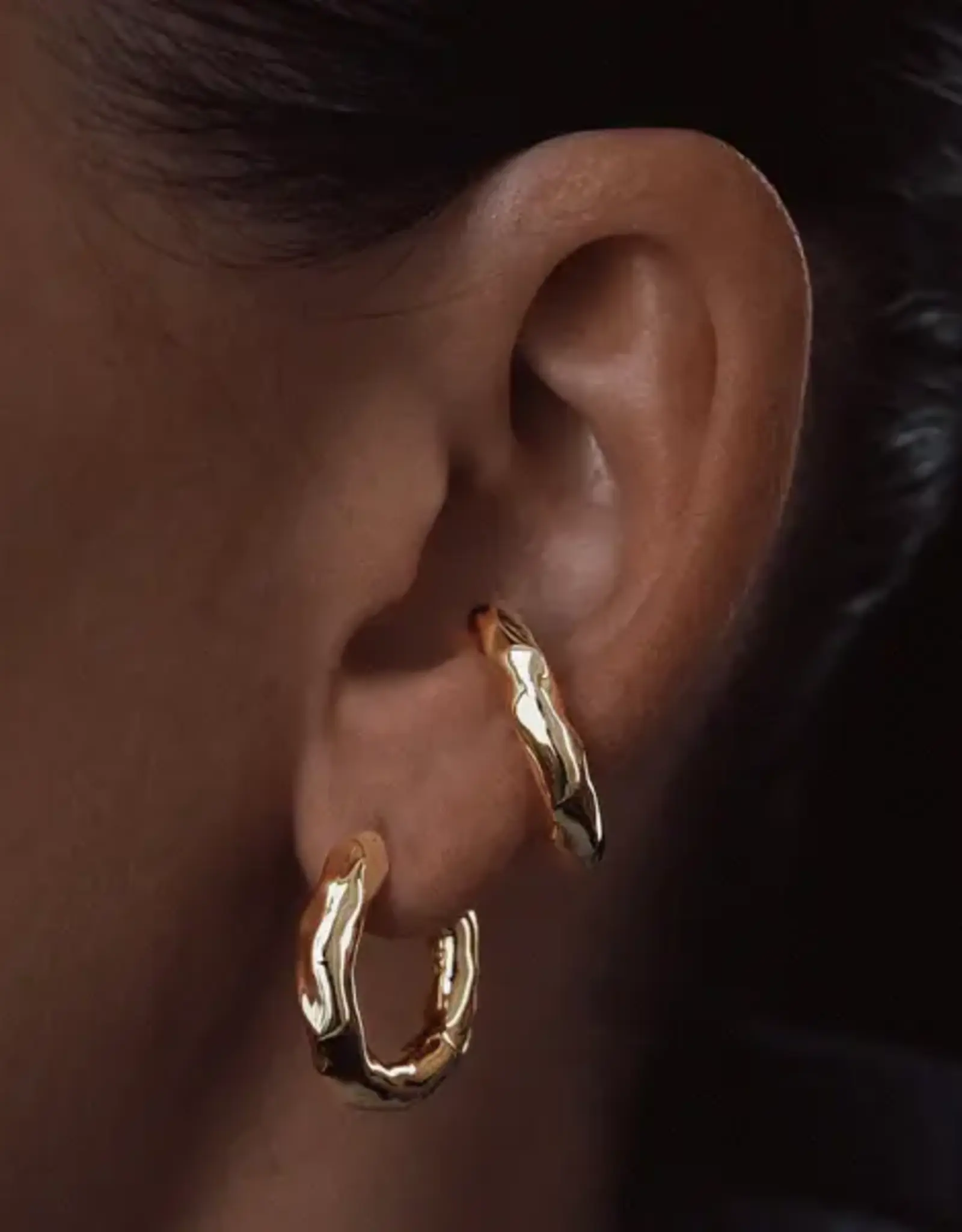 Billion Avenue Molt Kos Earring Gold