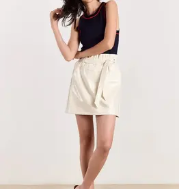 Studio Clique Tosca Shiny Coating Off White