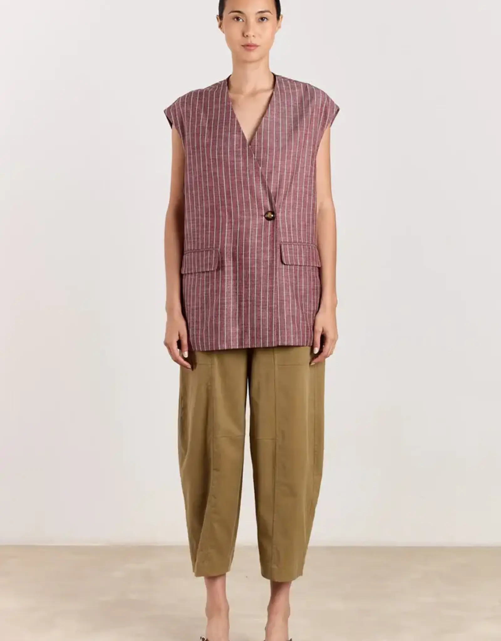 Studio Clique Judith Pinstripe Cranberry One Size