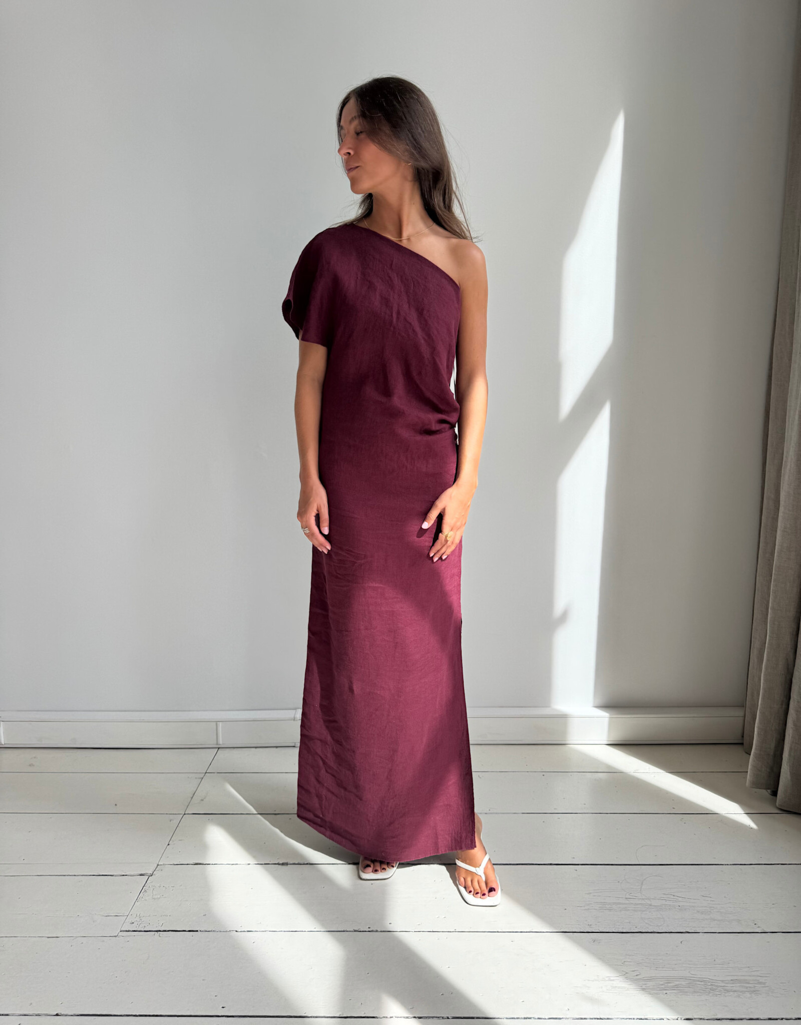 Liv The Label Sasha Dress Burgundy Linnen