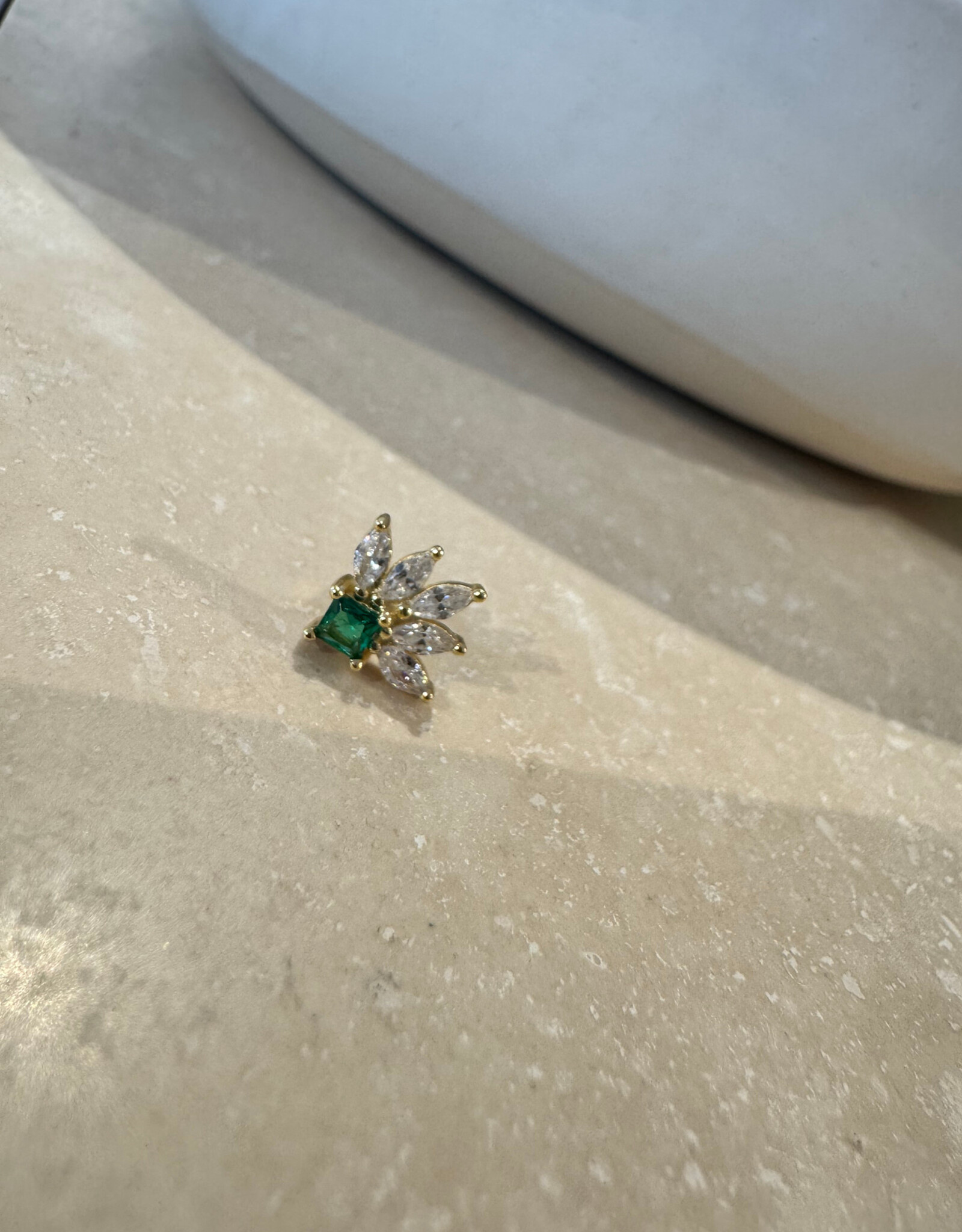 Bobby Rose Flower Green White Stud Gold
