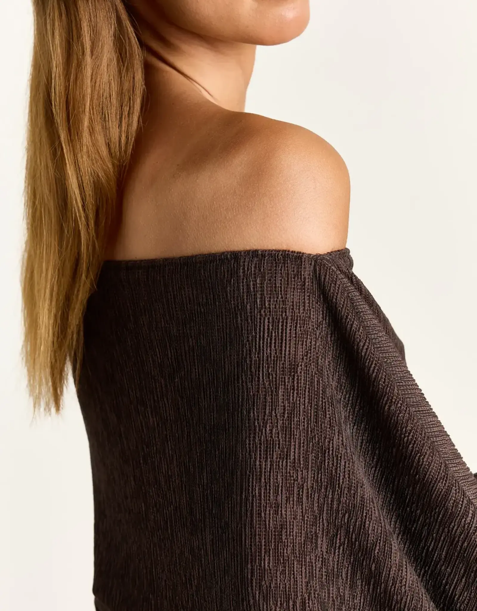 Studio Clique An Off Shoulder Blouse Brown