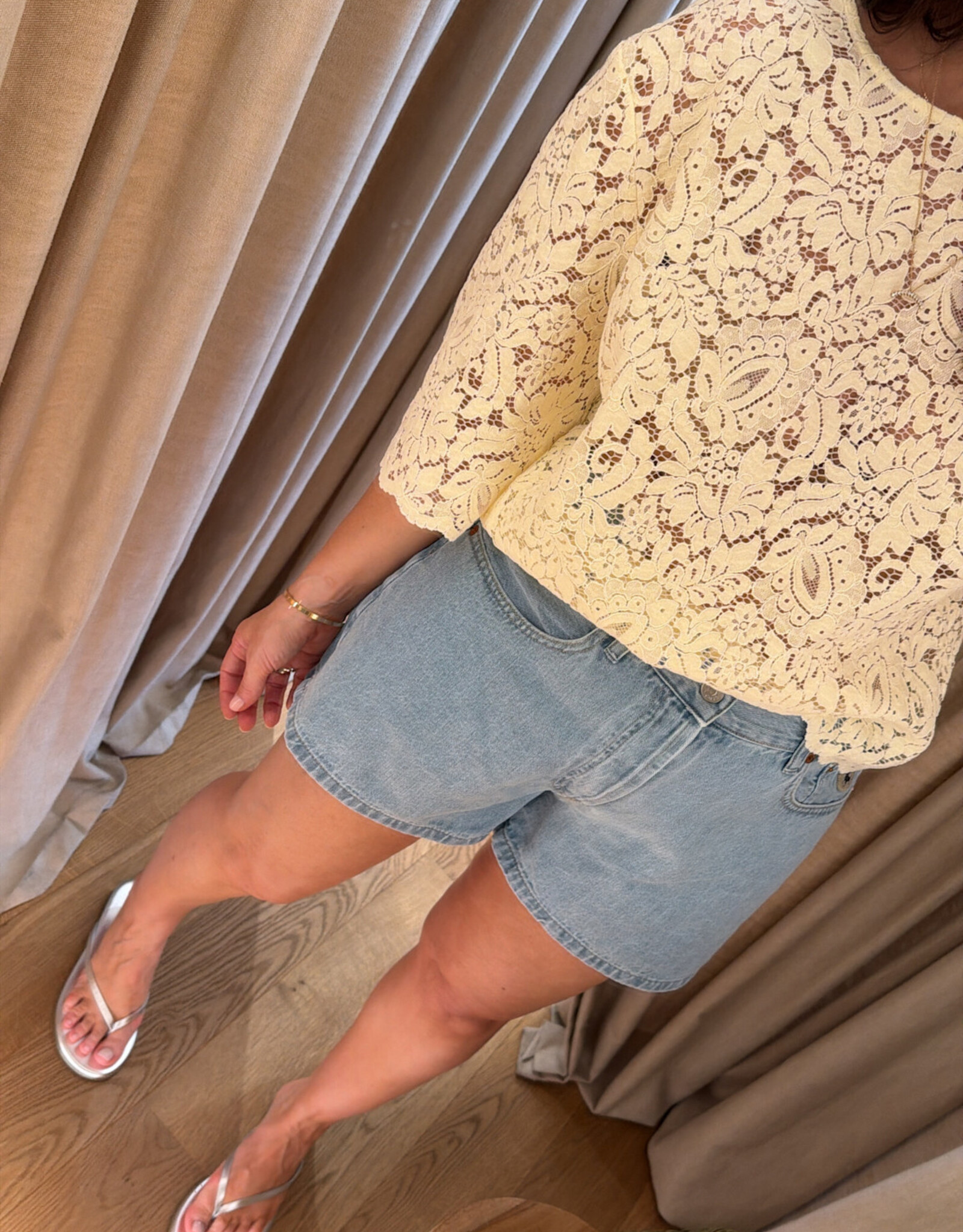 Stella Nova Lace Blouse Soft Yellow