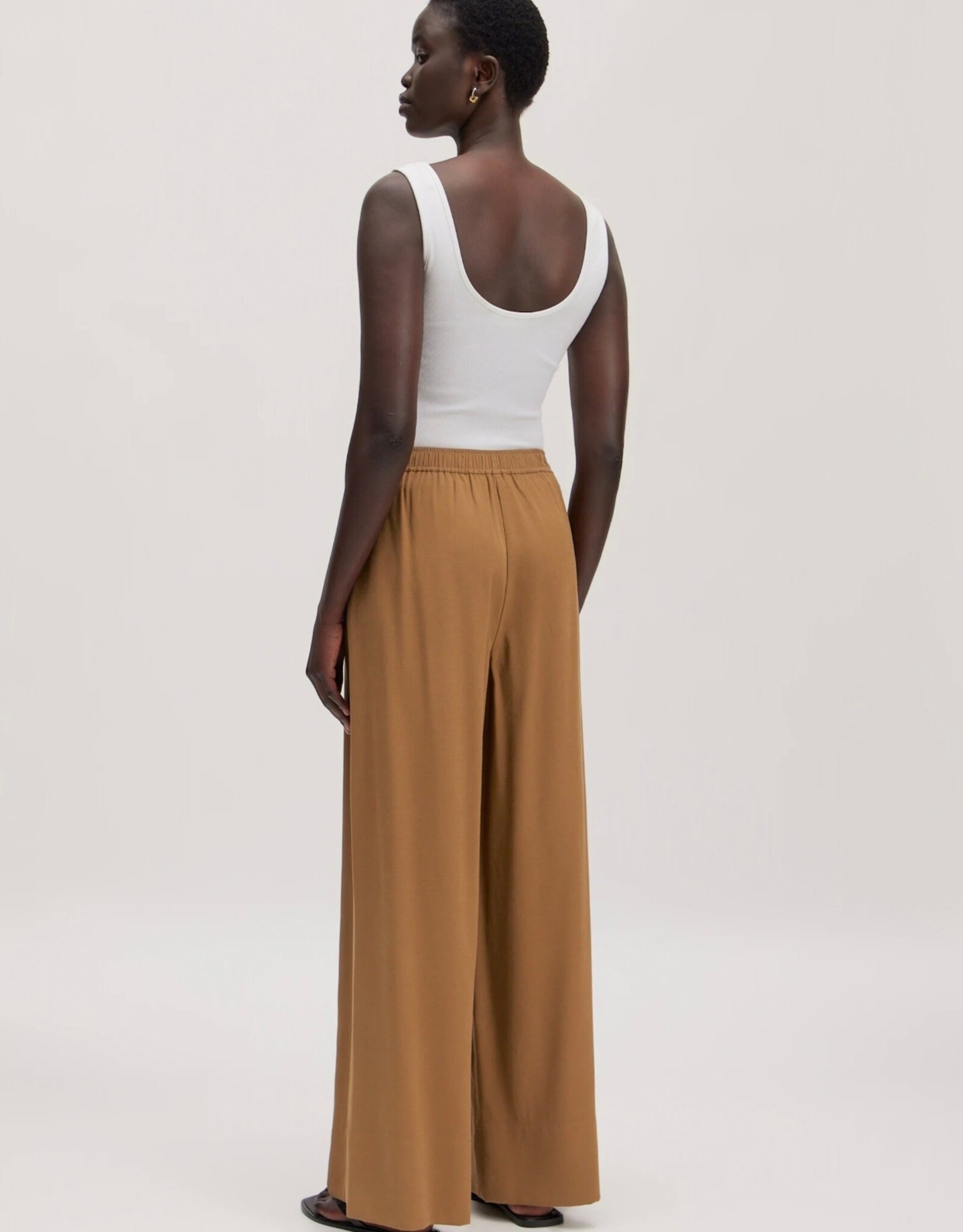 Edited Cataleya Trousers Kangaroo