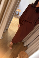 Monré Zoë Blouse Bruin Satijn