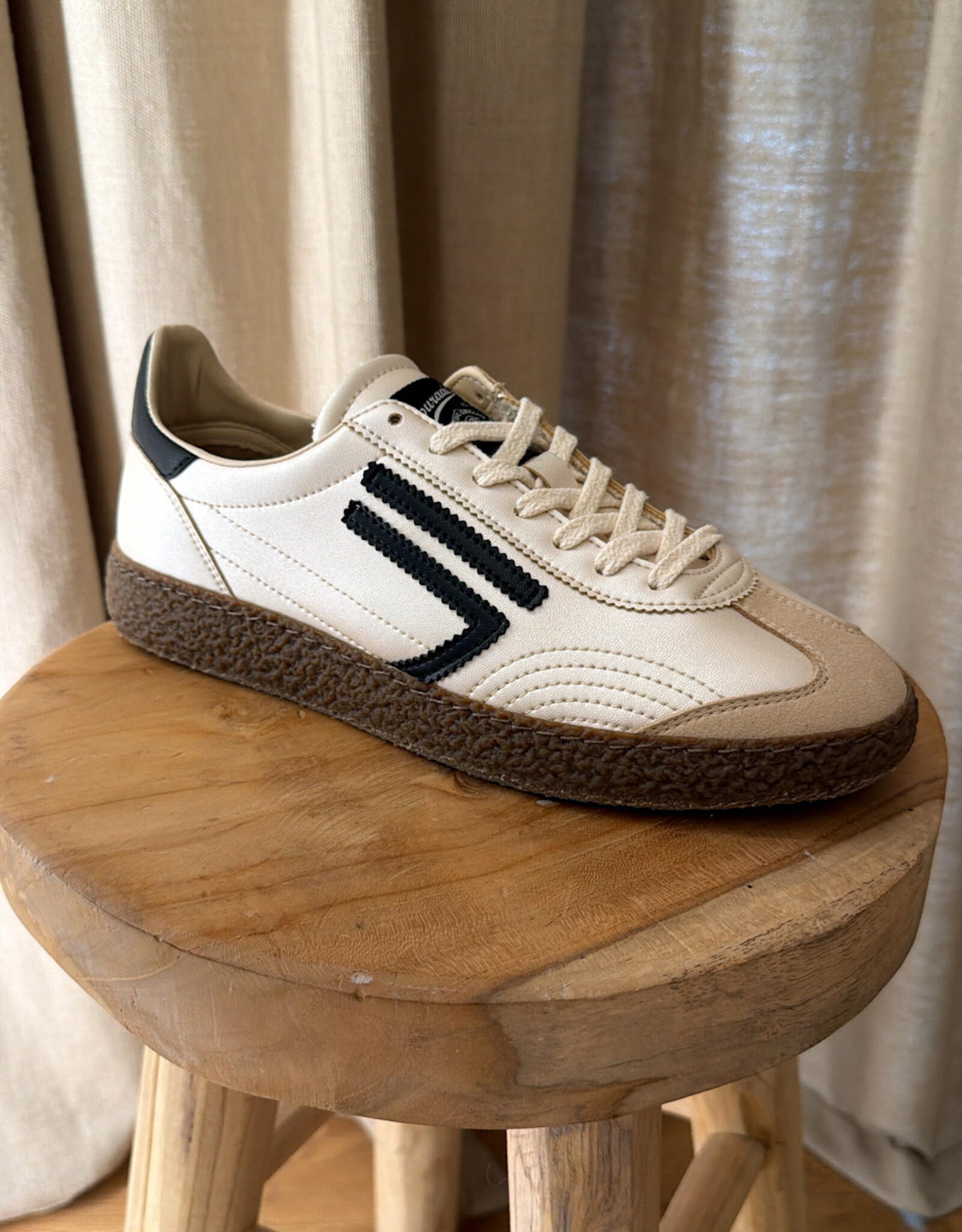 Puraai XS Vegan Ecoleather Ice Skating