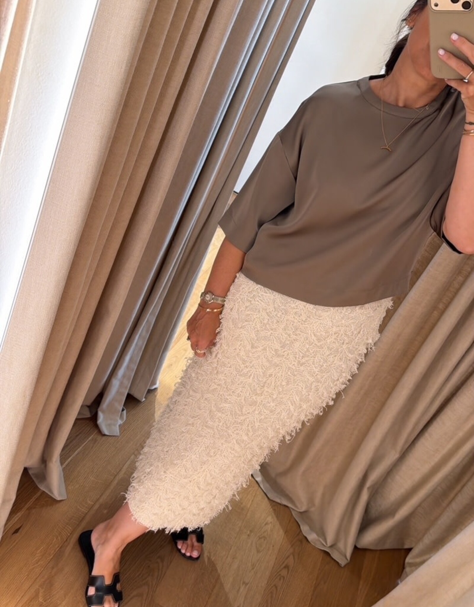 Edited Cleopatra Top Fallen Rock