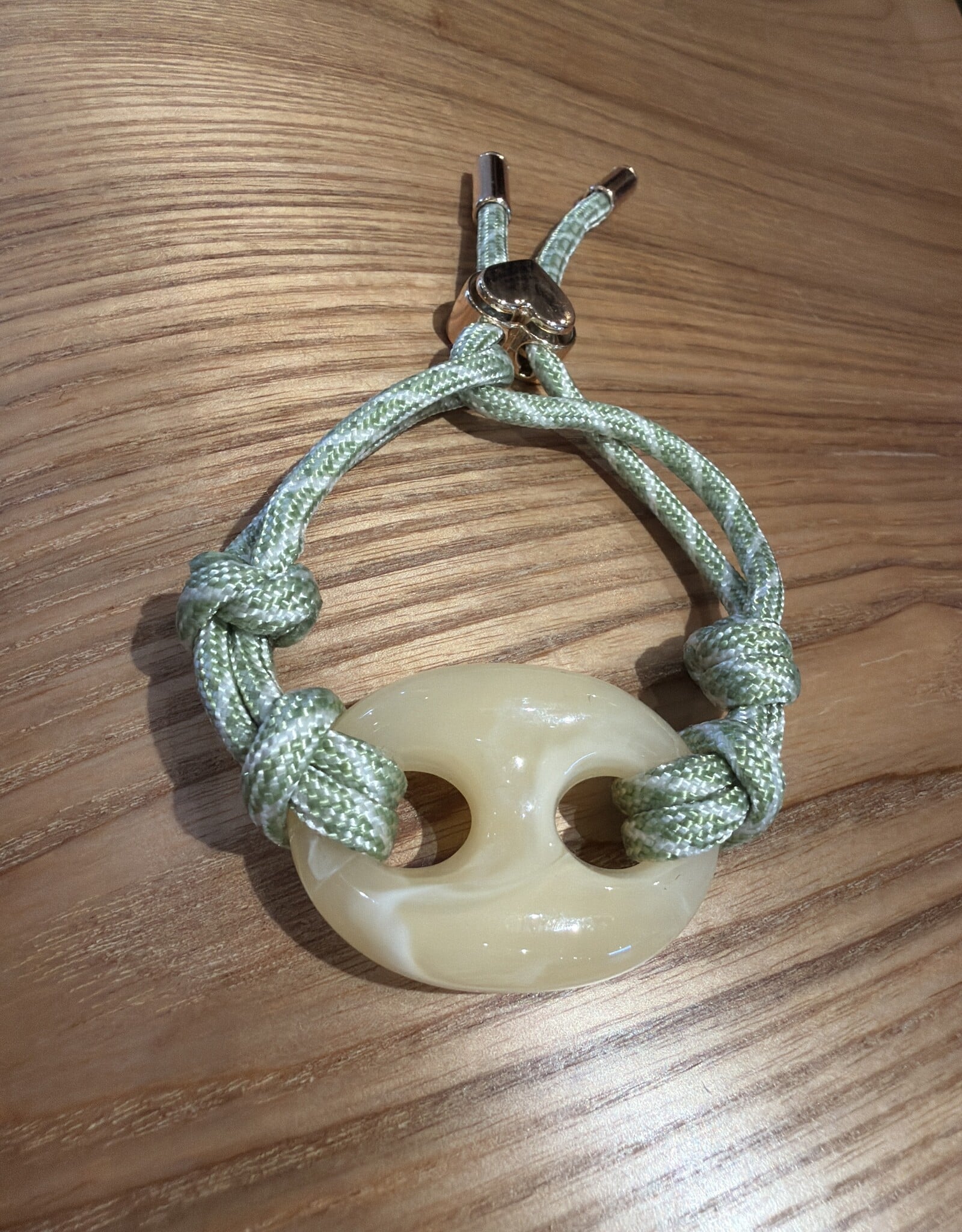 Nilu Plex Bracelet Ivory Green