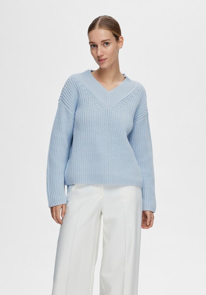 Selected Femme Selma Long Sleeve V-Neck Knit