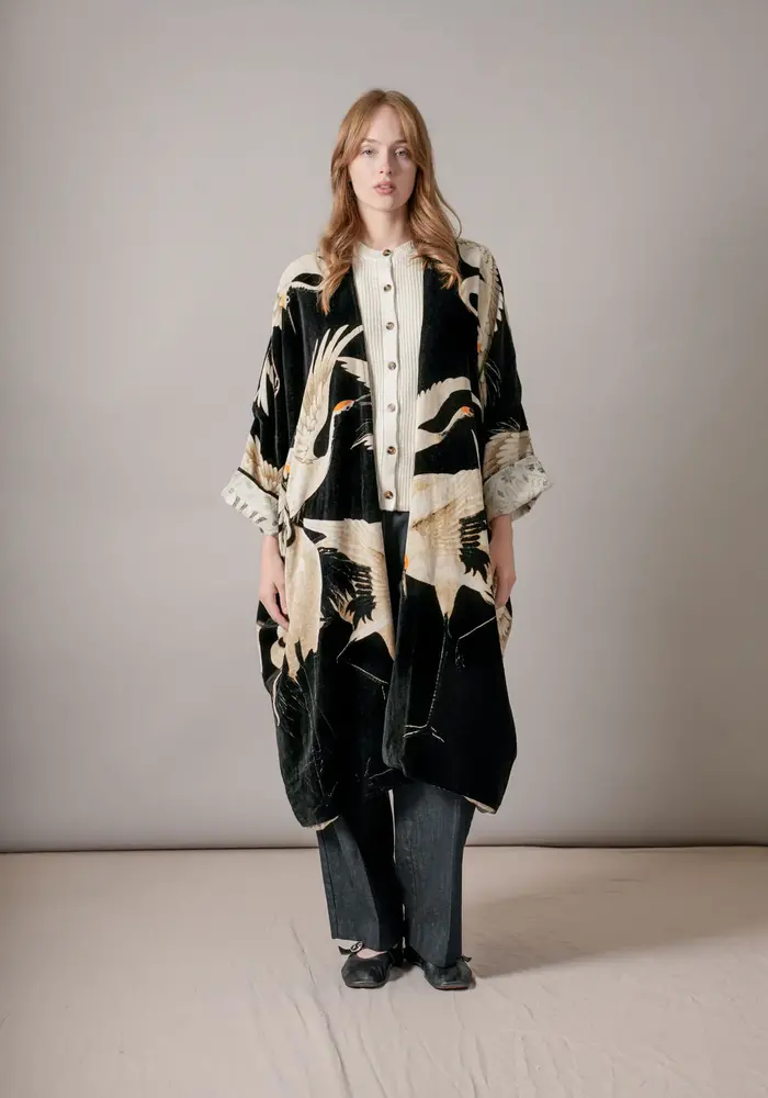 One Hundred Stars Grande Kimono