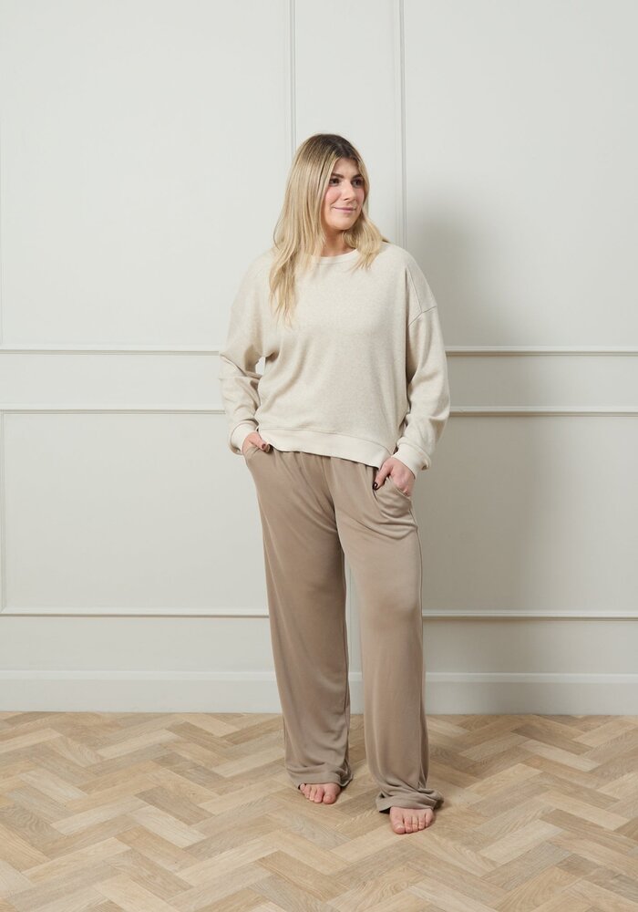Chalk Kerrie Sweatshirt
