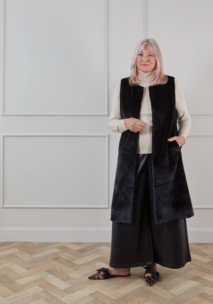 Chalk Beth Faux Fur Long Gilet