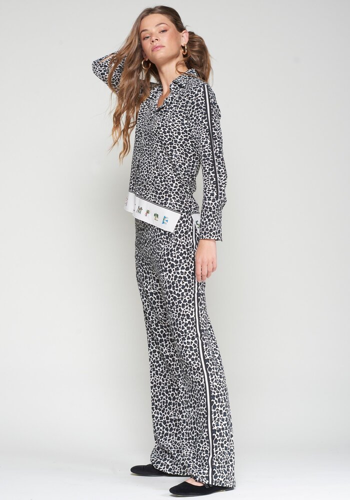 Vilagallo Tea Shirt