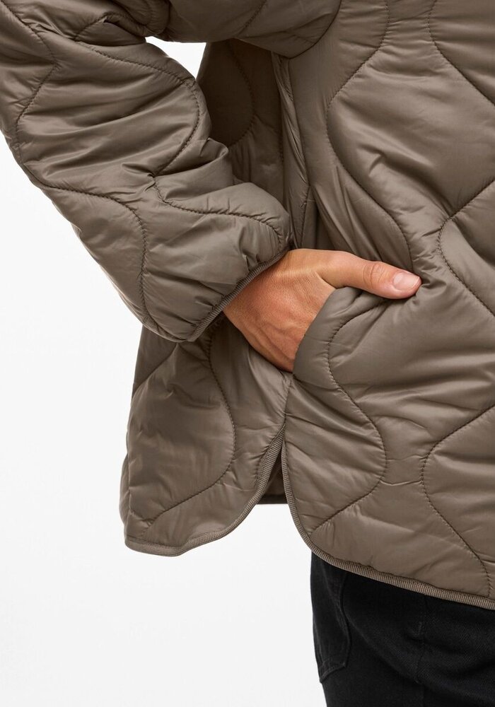 Vila Vidune Light Quilted Jacket